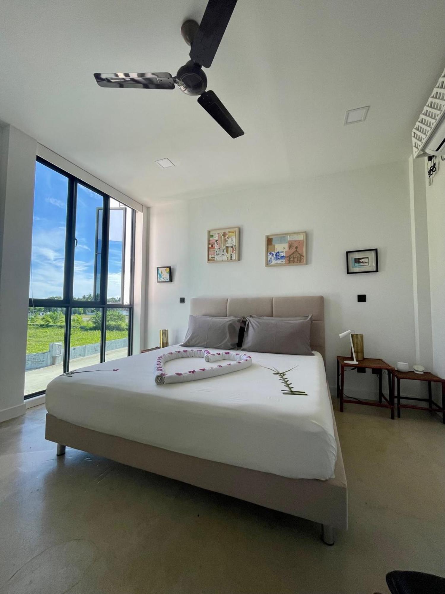 Eq Surf Retreat Hotel Muli Buitenkant foto